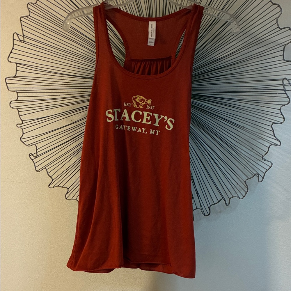 Bella & Canva Tank Stacey’s Gallatin Gateway, Montana Size L